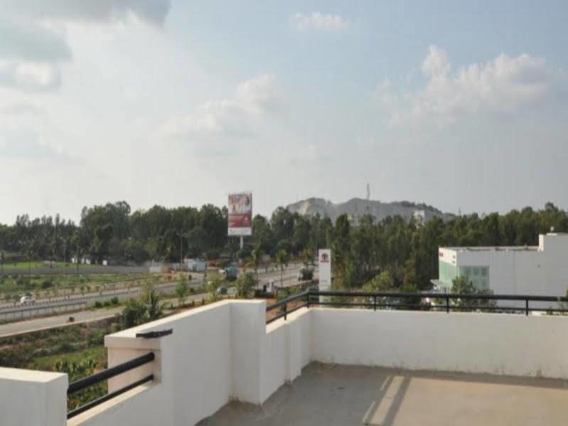 Airport Gateway Hotel Devanahalli Buitenkant foto